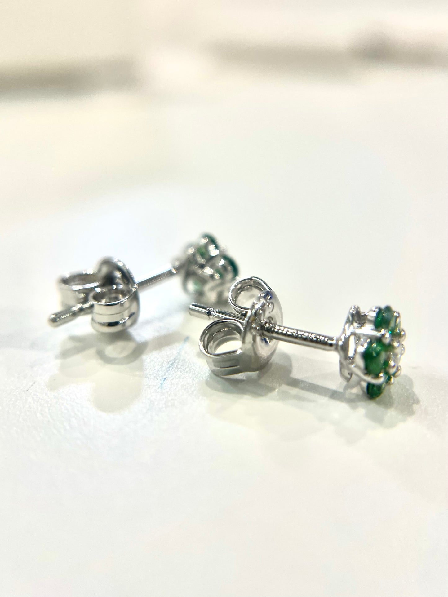 S925 綠色鋯石小櫻花鑽石耳環42ASEO14