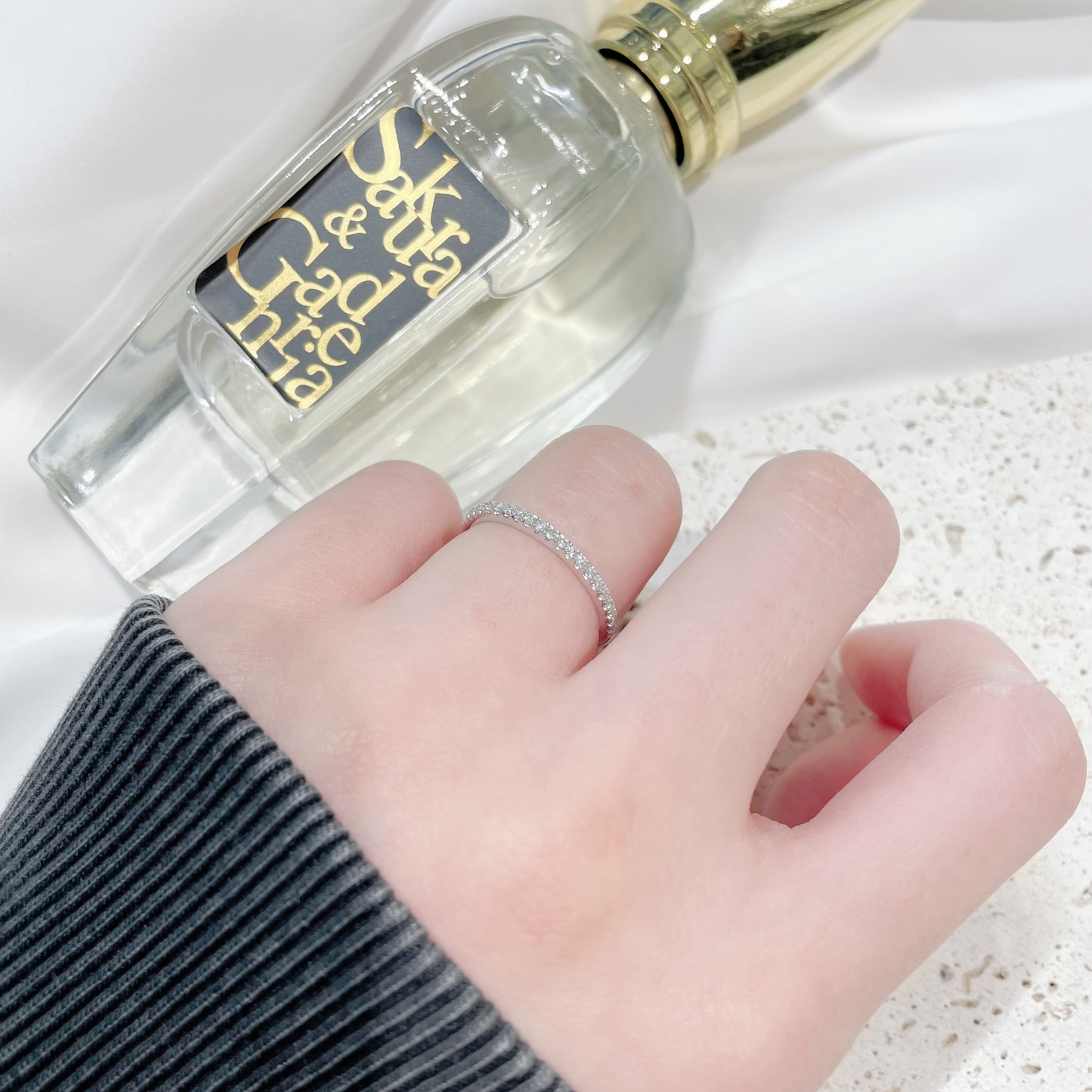 百搭18K半圈虎爪鑲碎鑽戒指42R14408