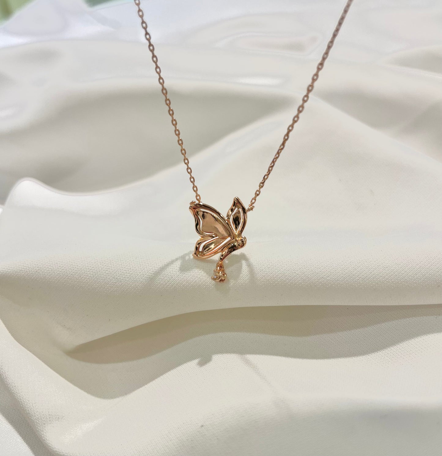 S925 靈動蝴蝶鑽石頸鏈 42AJN0133-紅