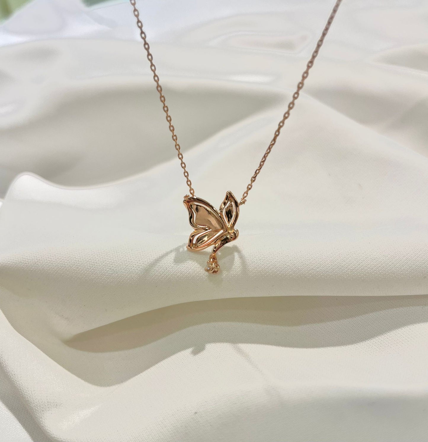 S925 靈動蝴蝶鑽石頸鏈 42AJN0133-紅