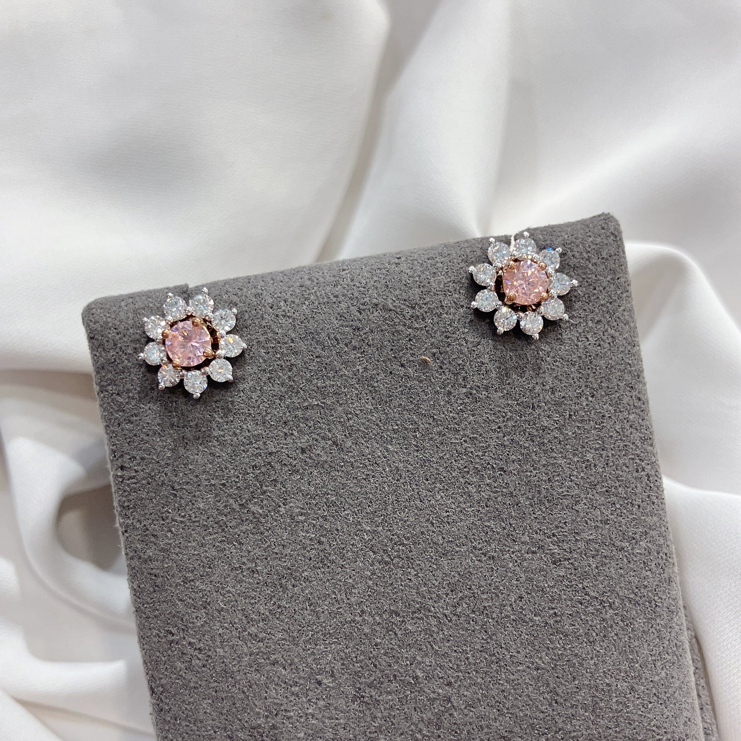 *New* S925 璀璨粉紅鋯石拼太陽花鑽石耳環42AJE0168