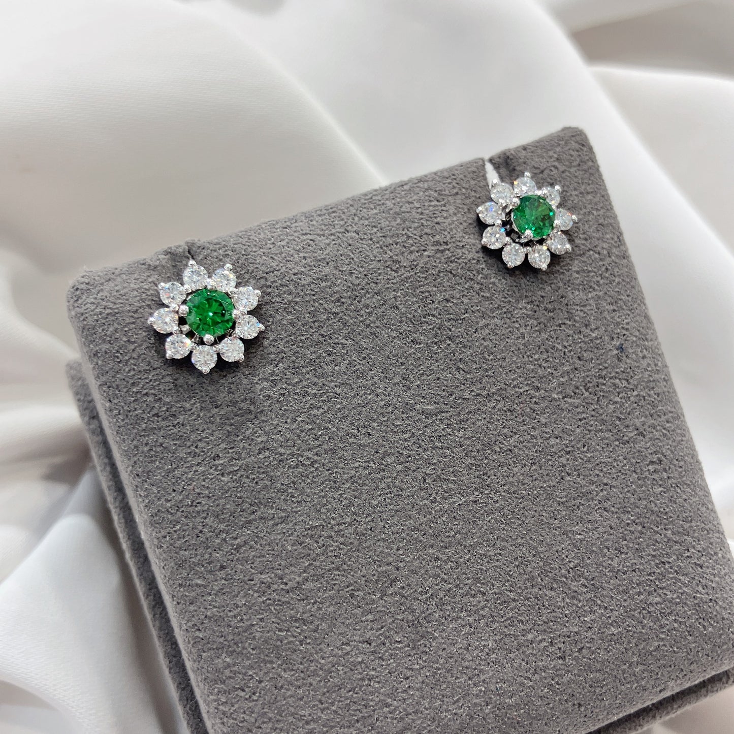 *New* S925 璀璨翠綠鋯石拼太陽花鑽石耳環42AJE0168