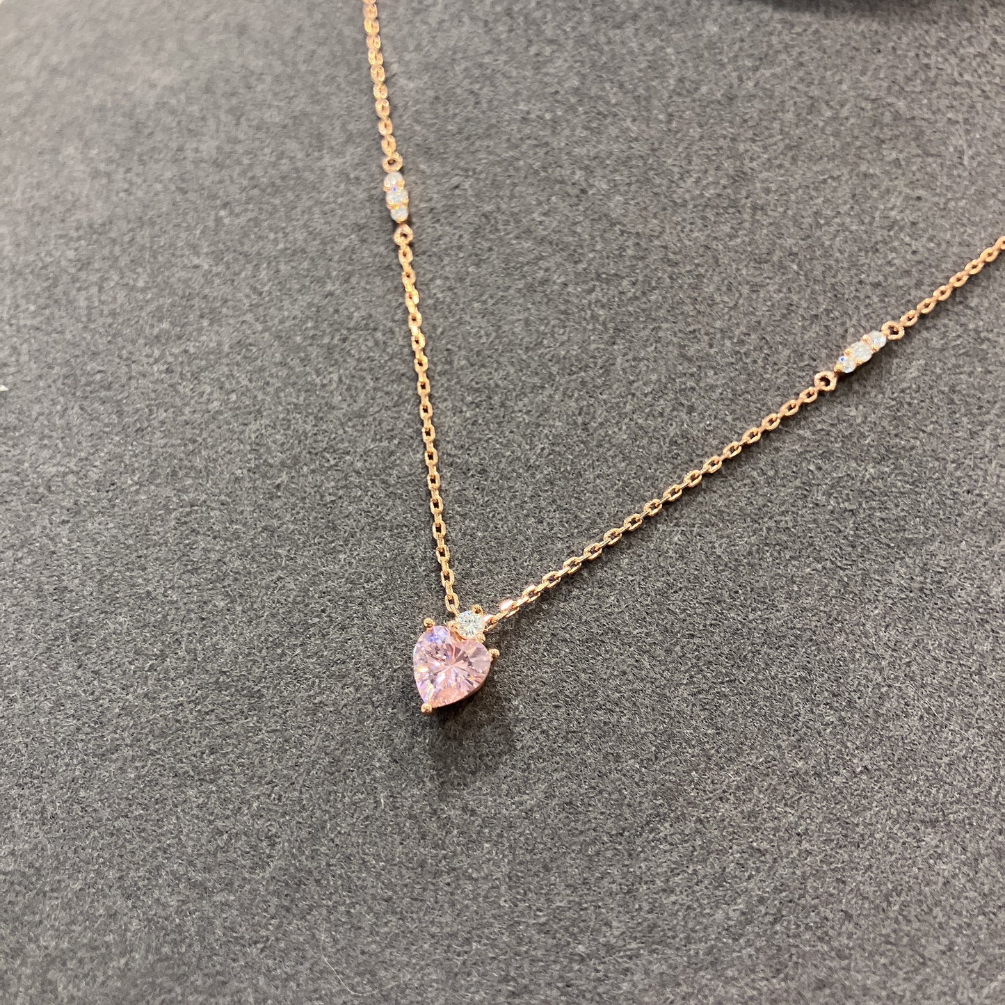 *New* S925 優雅粉紅心形鋯石皇冠鑽石頸鏈42AJN0178-紅