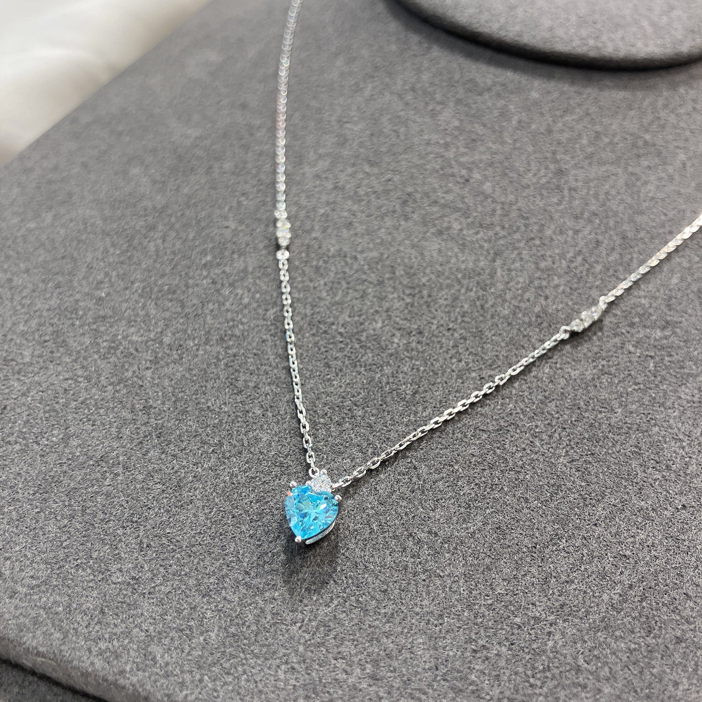 *New* S925 優雅天藍心形鋯石皇冠鑽石頸鏈42AJN0178