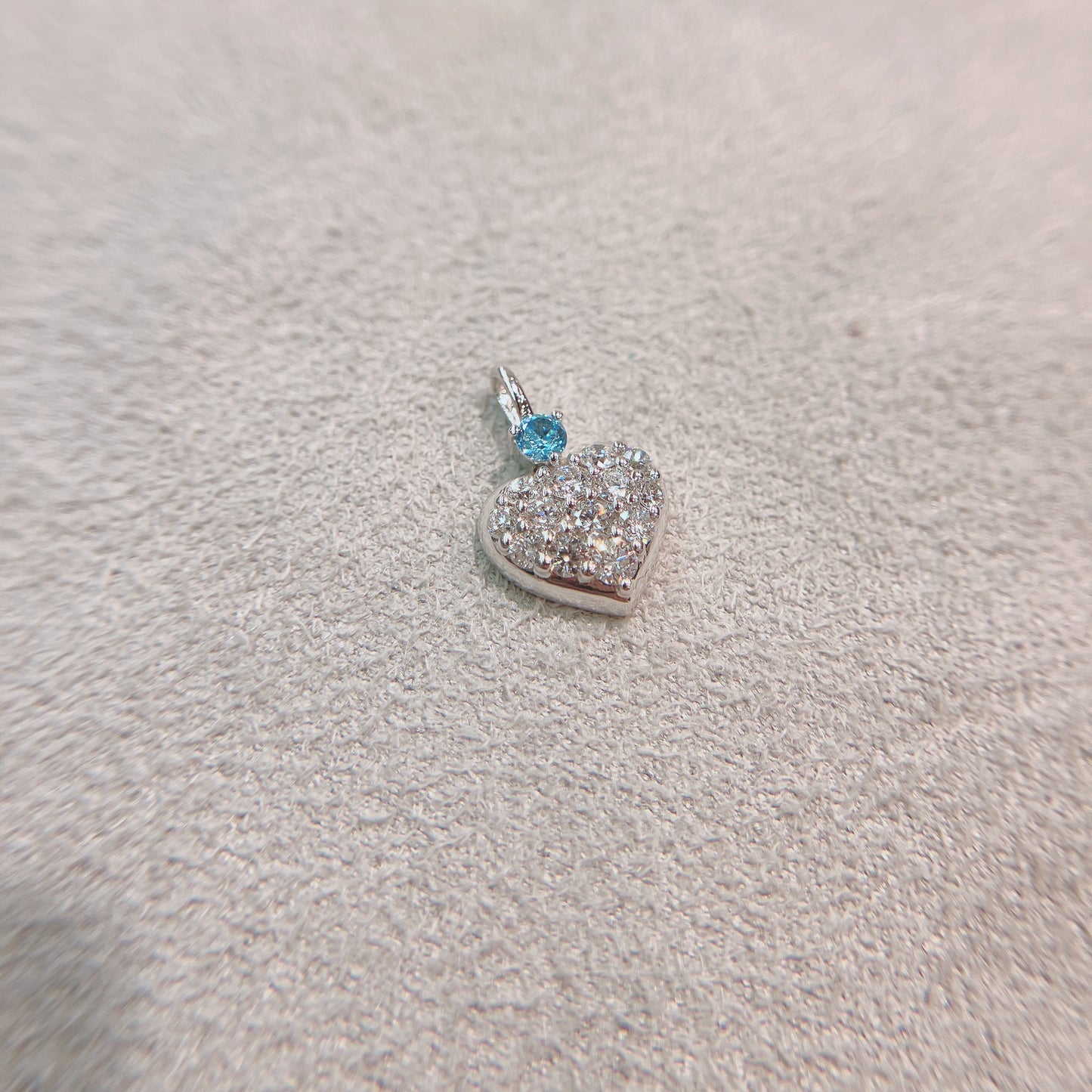 S925 華麗心形碎鑽全鑲拼水藍色鋯石吊墜42AJP0277