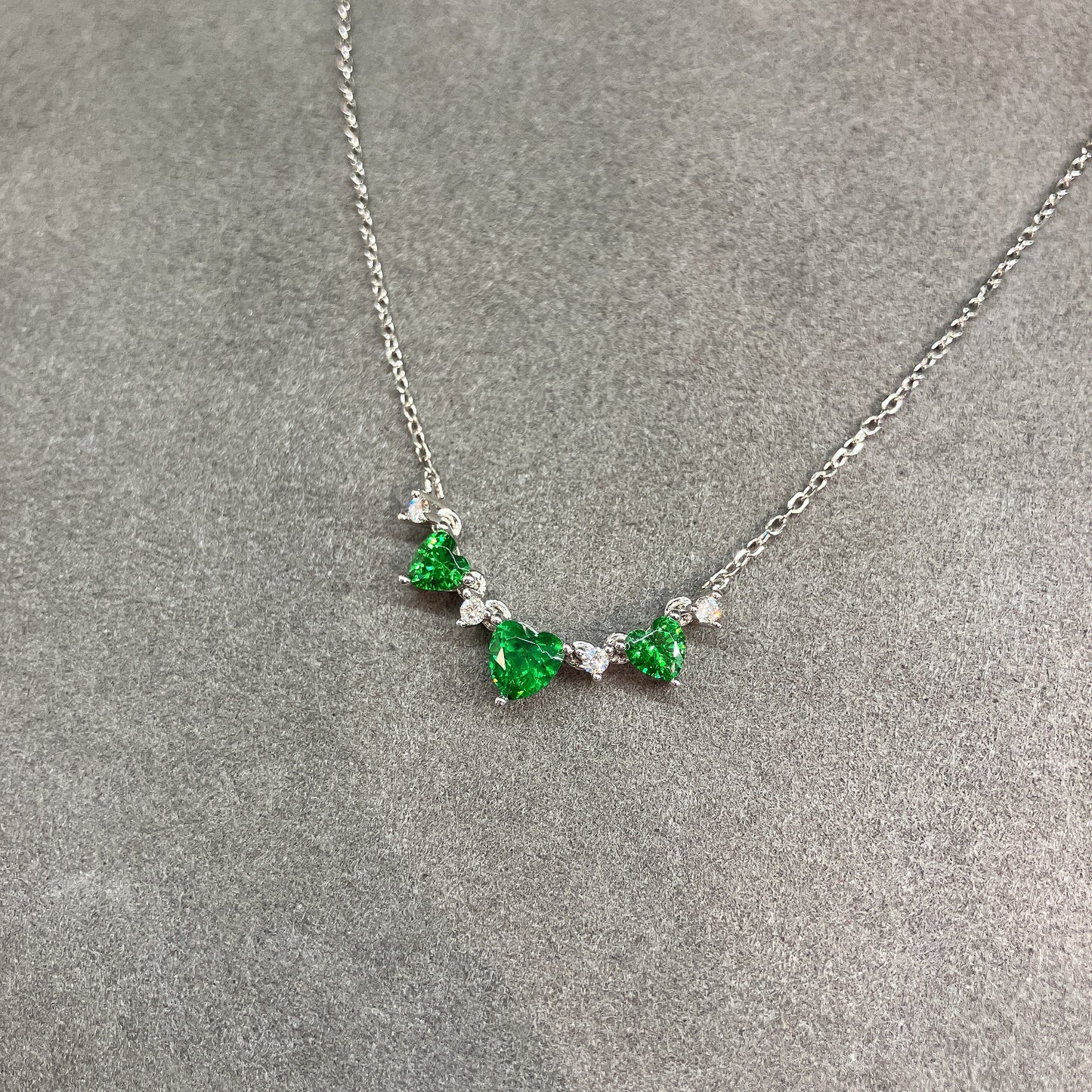 *New* S925 可愛三心綠色鋯石拼鑽石頸鏈42AJN0177