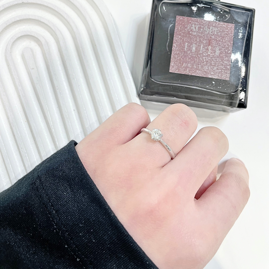 *New*輕巧極簡六爪18K鑽石戒指25RJ1611