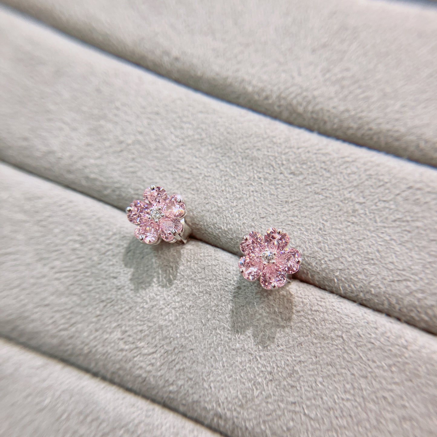 *春日新上* S925 粉紅櫻花鑽石耳釘42AJE0175