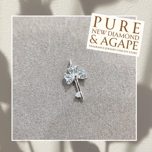 *New* S925 幸運三葉草款 透白心形鋯石拼鑽石吊墜 42AJP0280