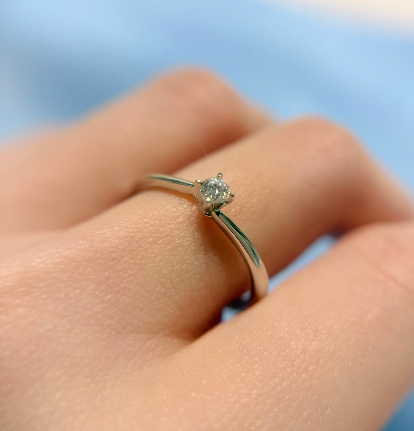 S925 極簡精巧鑽戒42R12936